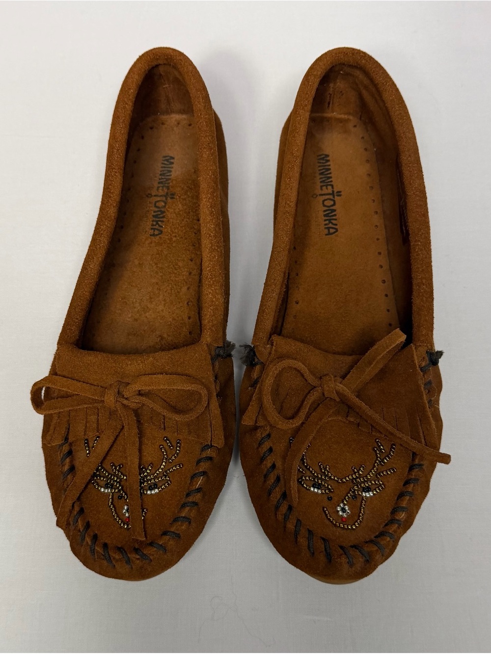 Minnetonka Beaded Deer Moccasins